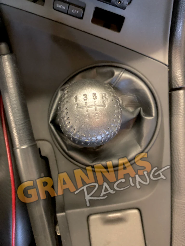 Leather T56 Magnum 6-Speed Shift Knob Kit | Grannas Racing